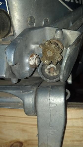 Click image for larger version

Name:	tiller motor gear.jpg
Views:	1
Size:	25.6 KB
ID:	571213
